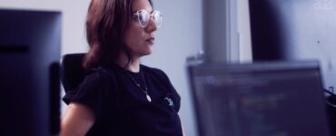 IA avança, mas processos e integração travam a escala