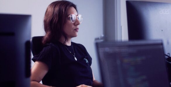 IA avança, mas processos e integração travam a escala