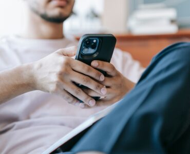 Redes sociais transformam luto em espaço de memória