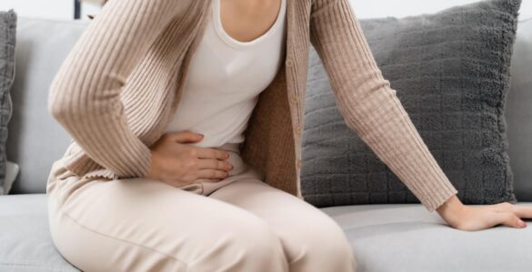 Sintomas ignorados atrasam diagnóstico da endometriose