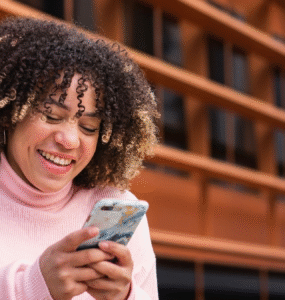 Como a Shopee conecta ONGs e doadores no Brasil