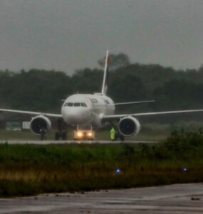 Socorro a empresas aéreas é estratégico para o turismo
