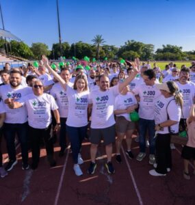 Hospital faz caminhada por 300 transplantes renais