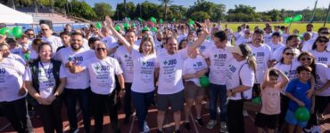 Hospital faz caminhada por 300 transplantes renais