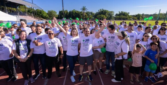 Hospital faz caminhada por 300 transplantes renais