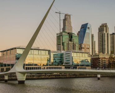 eComex leva gestão de comex em nuvem e IA à Argentina