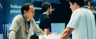 Executivo brasileiro expande pagamentos com stablecoins