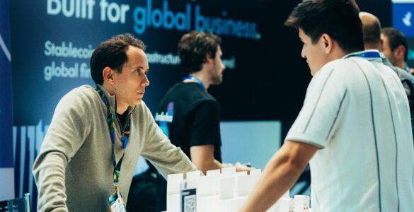 Executivo brasileiro expande pagamentos com stablecoins