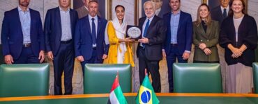 FGV e universidade dos Emirados firmam acordo de cooperação