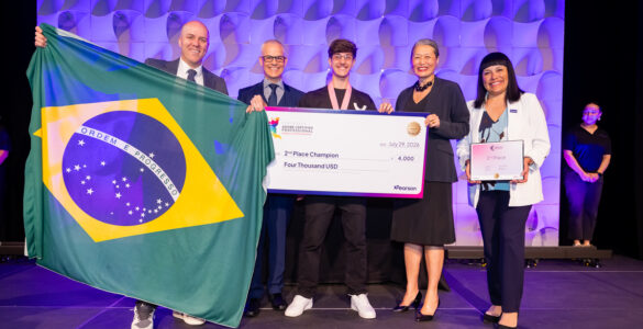 Brasil é vice no Adobe World Championship 2026, da Pearson