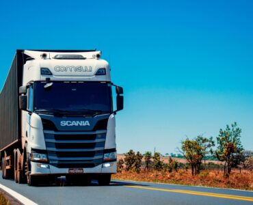 Novas regras reforçam seguros no transporte de cargas