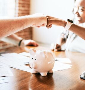 Alta da inadimplência reforça cuidados com as finanças