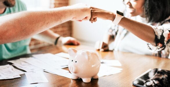 Alta da inadimplência reforça cuidados com as finanças
