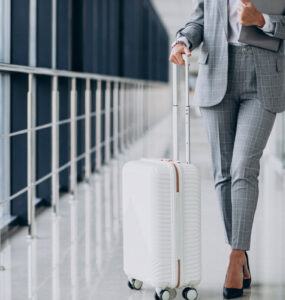 Alta de custos exige estratégia nas viagens corporativas