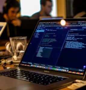 Como melhorar o setor de TI sem elevar os custos da empresa