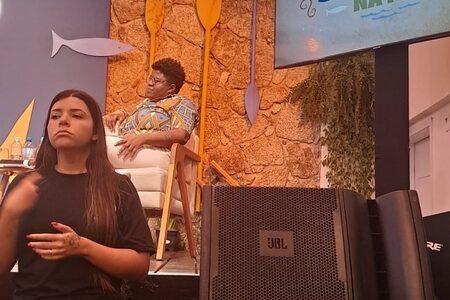 Flip ganha tradução em Libras e audiodescrição