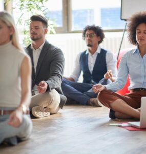 Meditação no trabalho: o que a ciência já comprova