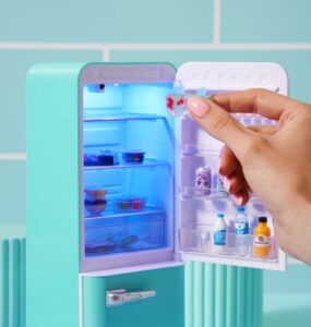 Candide lança Mini Brands para colecionadores adultos