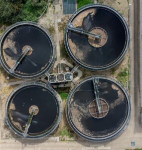 Investimentos em saneamento atingem R$ 33,3 bilhões em 2025