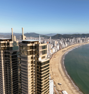 Balneário Camboriú vê valor do m² subir 54% em quatro anos