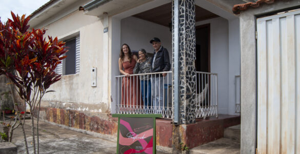 Moradores transformam cidade mineira com arte contemporânea