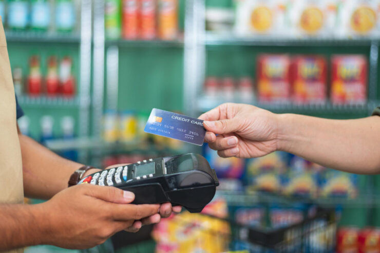 Varejo recorre a hábitos de compra para conceder crédito