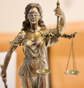 Justiça impõe limite à Receita e valida contas fiscais