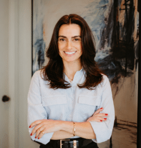 Brasileira Corina Lessa assume entidade nos EUA