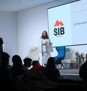 Fabiana Sampaio leva gestão de Cuiabá ao Japão