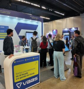VAAS lança IA contra fraudes e riscos no sistema financeiro