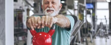 Musculação para idosos: como treinar de forma segura