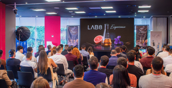Evento da LAB 8 reforça crescimento da perfumaria no Brasil