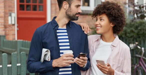 Jovens contratam seguro de vida antes de ter filhos