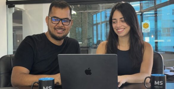 Casal cria estratégia digital para empresas venderem mais