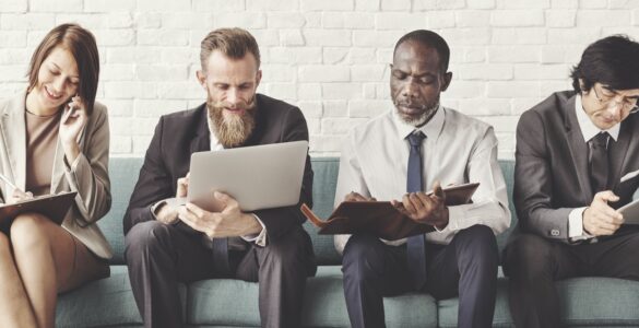 Empresas ampliam busca por profissionais mais adaptáveis