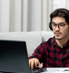 Andest lança curso online sobre tecnologia e SST no eSocial