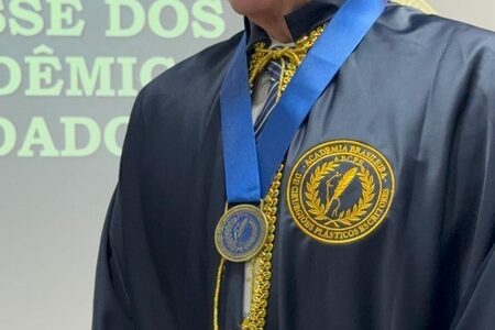 Dr. Ricardo Cavalcanti toma posse na ABCPE