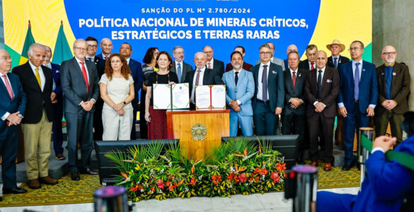 AMIG garante voz municipal na política de minerais críticos