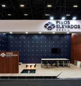Pisos Elevados Brasil amplia presença em obras no país