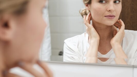 Facelift ganha espaço entre pacientes mais jovens