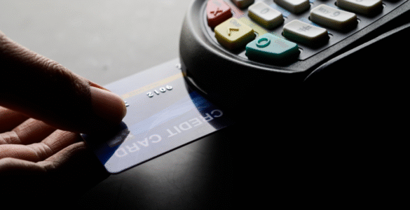 Chargeback ganha papel estratégico contra fraudes online