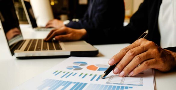 Ferramentas financeiras ajudam comerciantes a gerir negócio