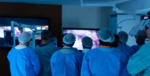 Cirurgias de alta precisão também sobrecarregam o corpo