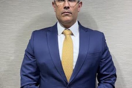 Decreto impõe prazo de duas horas contra deepfakes íntimos