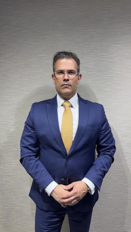 Decreto impõe prazo de duas horas contra deepfakes íntimos