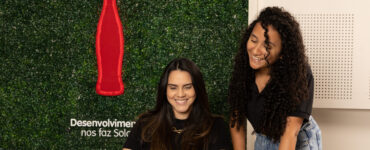 Solar Coca-Cola leva educação a dependentes de colaboradores